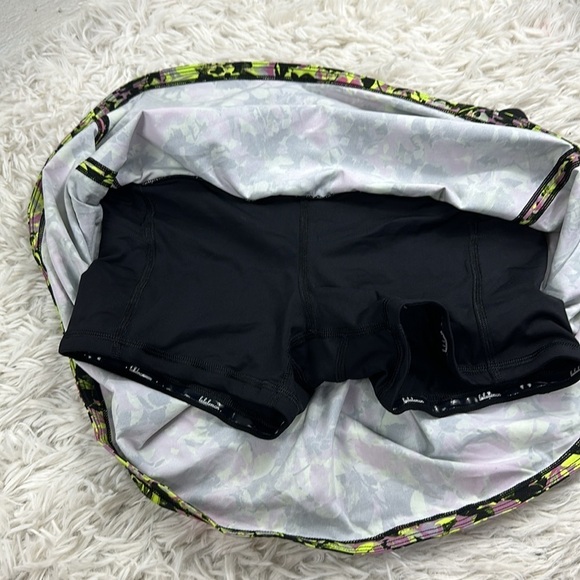 Lululemon Pace Rival Mid-Rise Skirt *Tall Inflected Highlight Yellow Multi / Bla - Picture 3 of 8